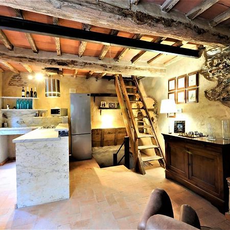 Incantevole Casa Sul Fiume, Relax E Natura Ai Piedi Della Alpi Apuane Масса Экстерьер фото