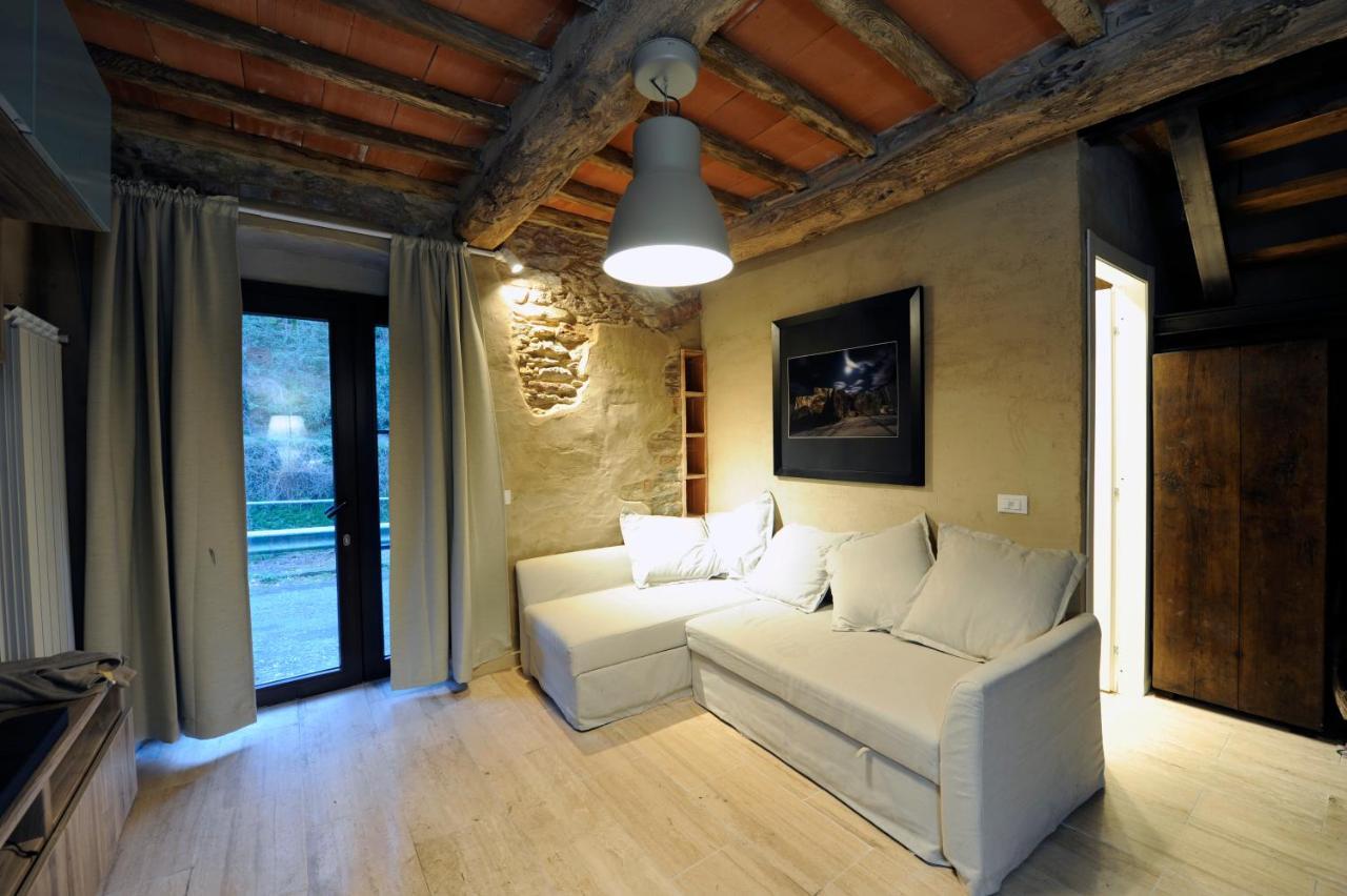 Incantevole Casa Sul Fiume, Relax E Natura Ai Piedi Della Alpi Apuane Масса Экстерьер фото