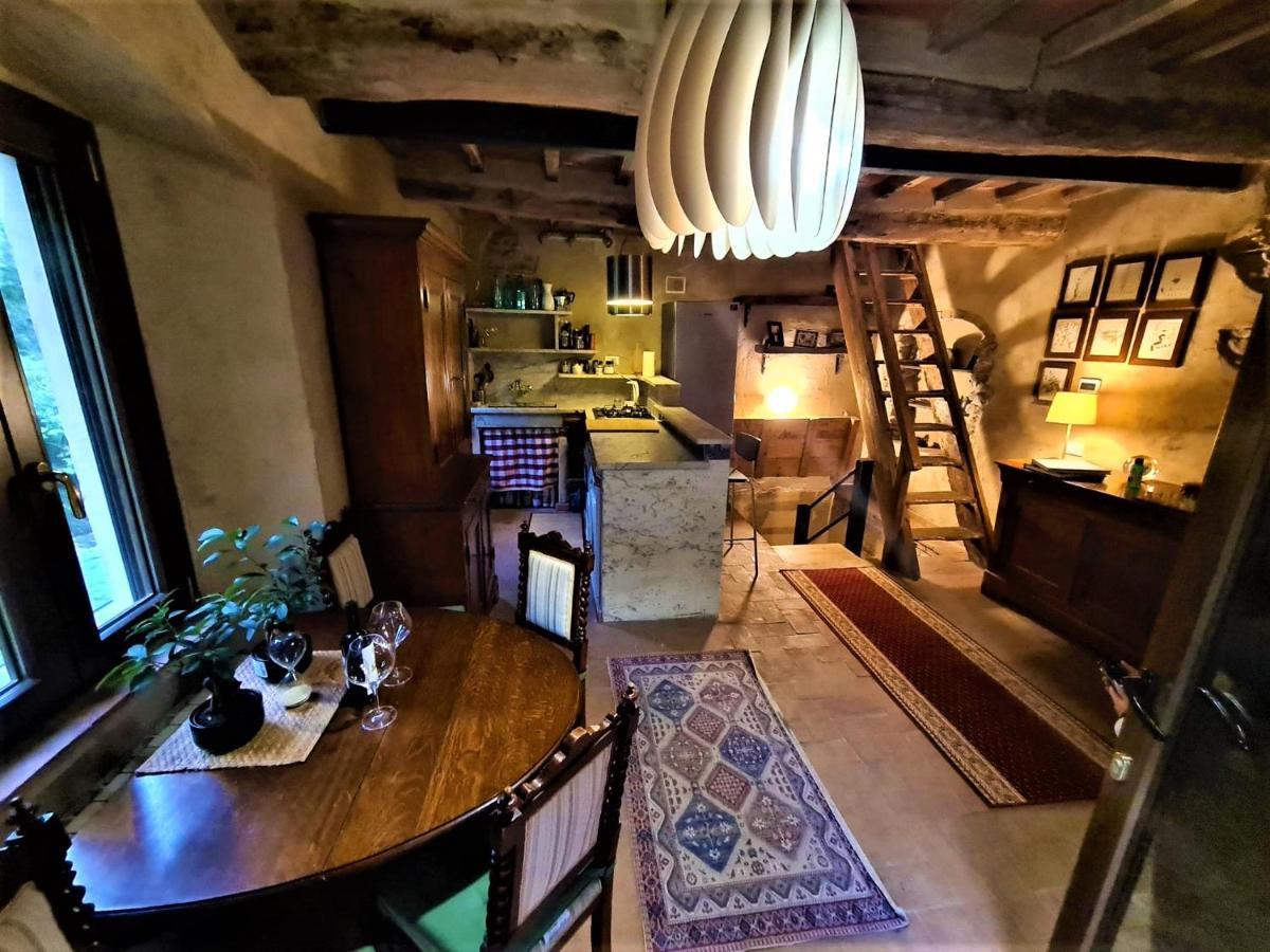Incantevole Casa Sul Fiume, Relax E Natura Ai Piedi Della Alpi Apuane Масса Экстерьер фото